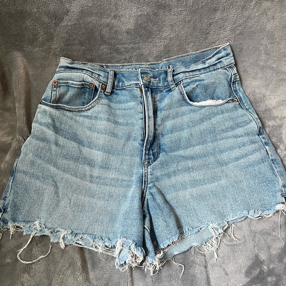 2 Pairs of shorts
